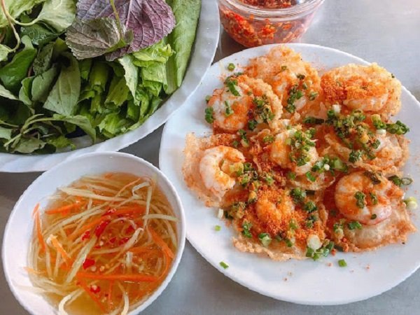 banh khot  top 10 dishes of vietnam