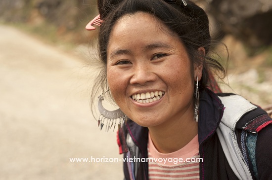ethnic-hmong-ha-giang-woman