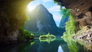 belle-grotte-vietnam