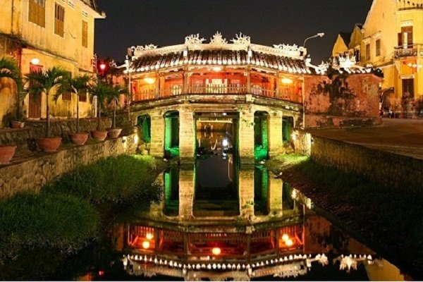 hoian bridge