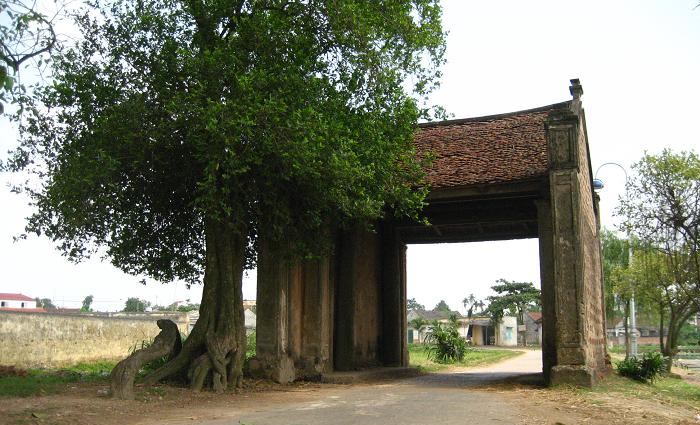 Vietnamese village gateway