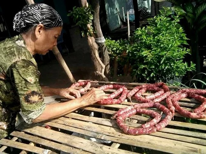 saucisse-boeuf-chau-doc