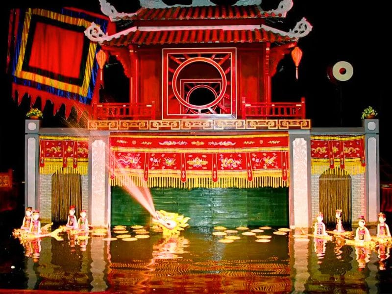 spectacle de marionnettes sur l’eau