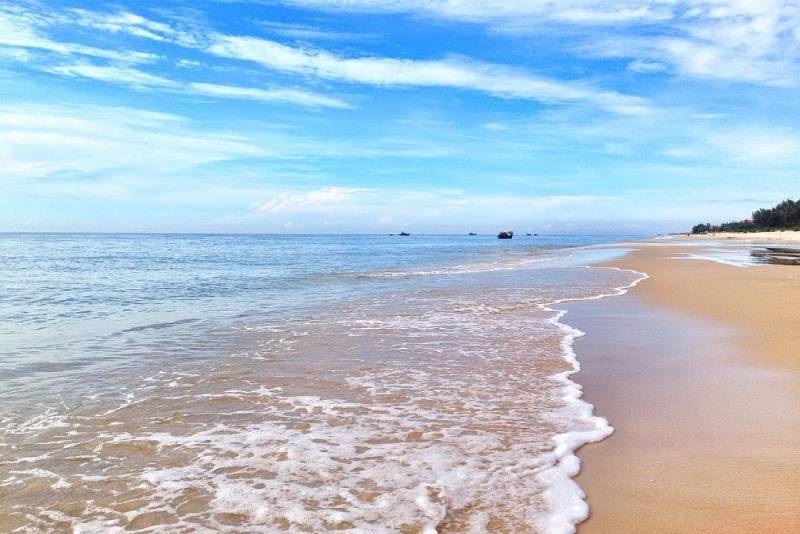 Mui Ne and Vung Tau beaches