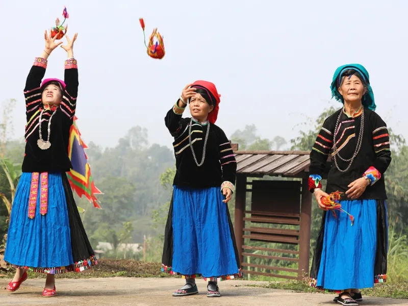 The Pu Péo people