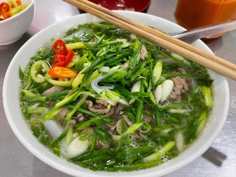 Phở Hanoi is a renowned Vietnamese soup known for its rich flavours and multiple beef textures