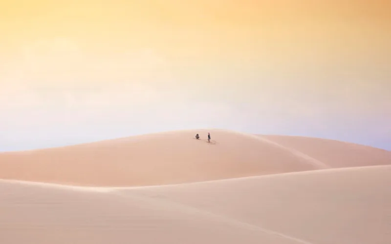 Đồi Cát Hồng (Red sand dunes)