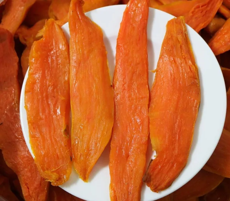 Khoai deo (Dried Sweet Potatoes)