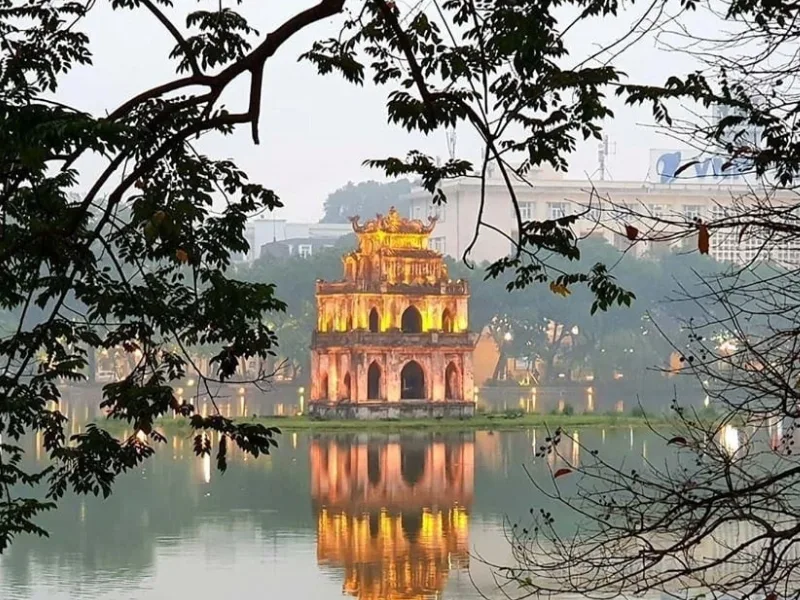 lac de l'Épée restituée hanoi