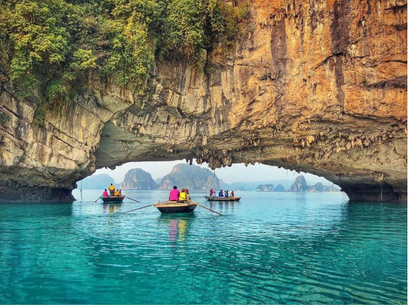 baie de Bai Tu Long