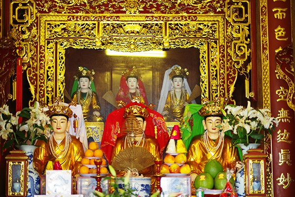 Temple Mâu Thuong