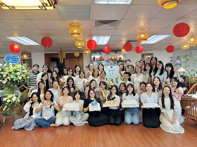 sale team horizon vietnam travel