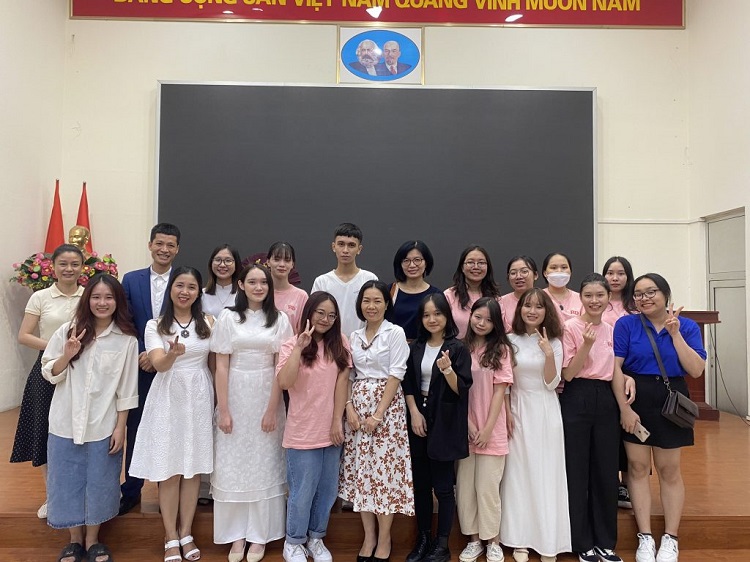 Final of the 2nd competition for young French-speaking tour guides “To love to guide”